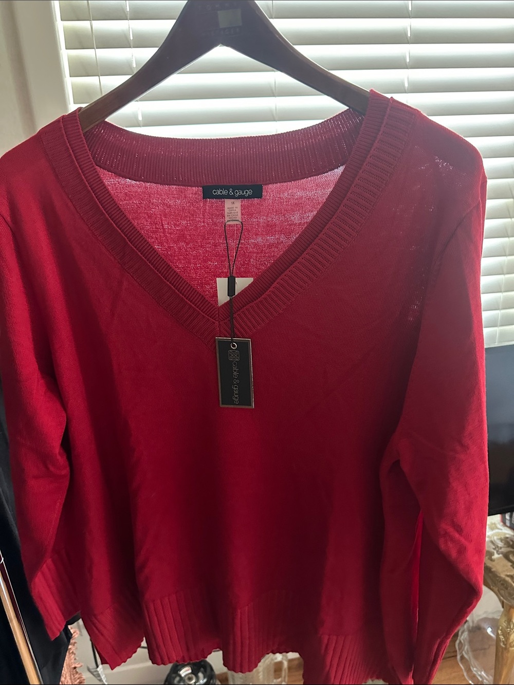 Cable & Gauge Bright Red V-Neck Sweater